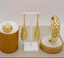 Load image into Gallery viewer, Fashion Russian 3pcs Jewelry set Luxury Shiny Brazilian Gold Bracelet Earrings Ring Ladies Gift