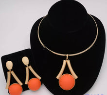Load image into Gallery viewer, Fashion Nigerian Woman Wedding African Beads Jewelry Set Gold Color Fashion Dubai Gold Color Bridal Gift