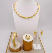 Load image into Gallery viewer, 2022 Luxury 24k Dubai Gold Plated Jewelry Sets Unique Jewelry Set For Women India Party Wedding Necklace Bracelet Earring set