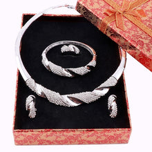 Load image into Gallery viewer, Wedding Bridal Jewelry Set Dubai Gold Color Crystal Women Party Necklace Bangle Earring Ring Fine African Beads Jewelry Set