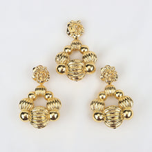 Load image into Gallery viewer, Dubai Gold Jewelry Sets For Women Bridal Jewelry Sets 18k Gold Plated Irregular Personalized Style Women Jewelry Set Luxury
