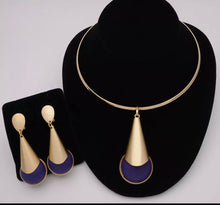 Load image into Gallery viewer, Fashion Nigerian Woman Wedding African Beads Jewelry Set Gold Color Fashion Dubai Gold Color Bridal Gift
