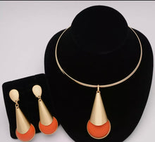 Load image into Gallery viewer, Fashion Nigerian Woman Wedding African Beads Jewelry Set Gold Color Fashion Dubai Gold Color Bridal Gift
