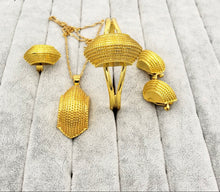 Load image into Gallery viewer, Ethiopian jewelry sets Big Coin Pendant Necklace Earring Ring Gold gifts for women African Eritrea dubai Habesha bridal set
