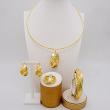 Load image into Gallery viewer, 2022 Luxury 24k Dubai Gold Plated Jewelry Sets Unique Jewelry Set For Women India Party Wedding Necklace Bracelet Earring set
